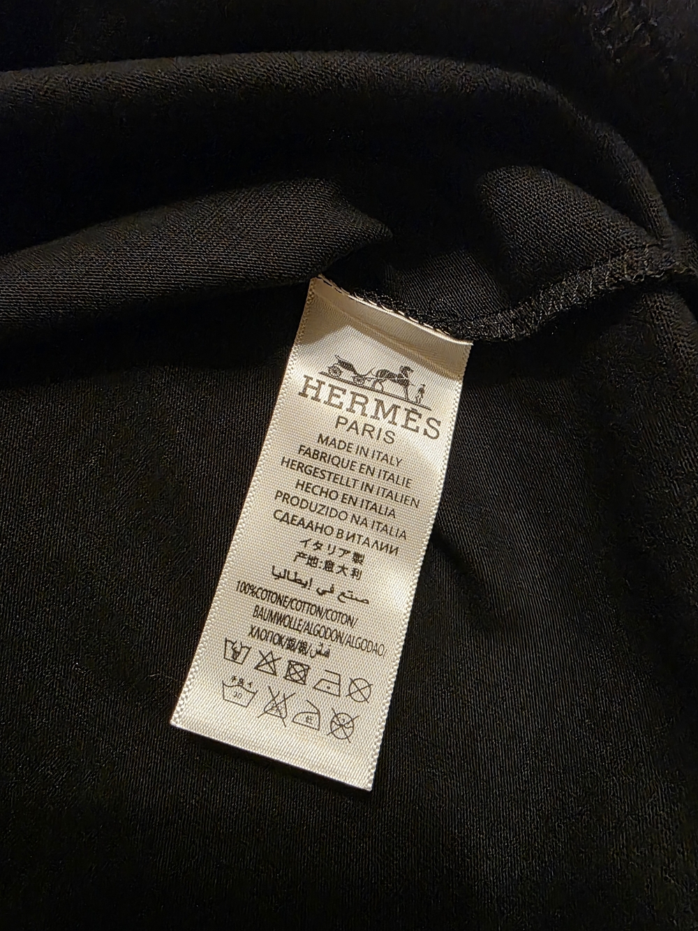 Hermes Paris Men’s Black Logo Graphic Tee For Men Or Women - Picture 8 of 8